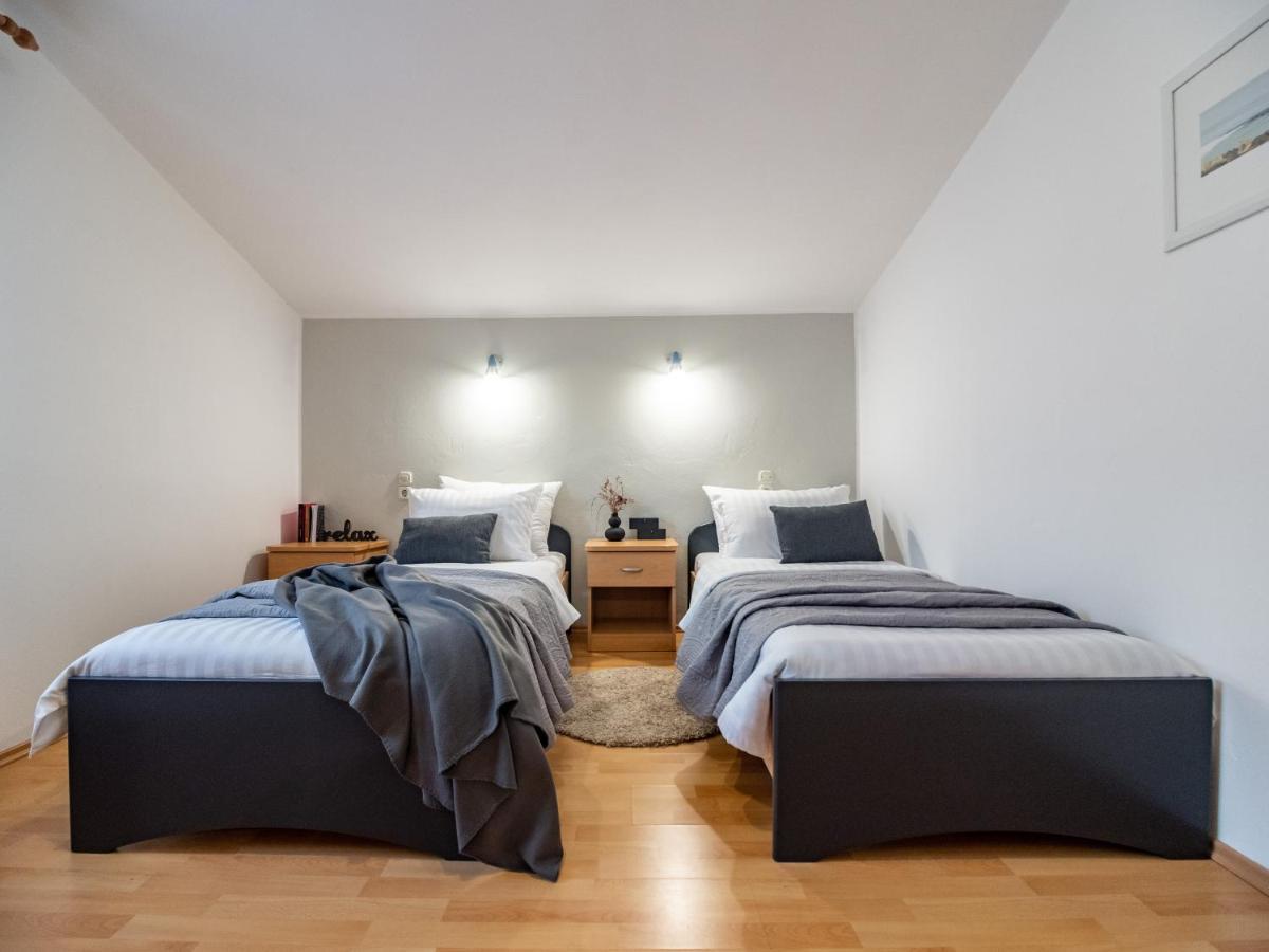 Apartments Antonio 梅杜林 外观 照片