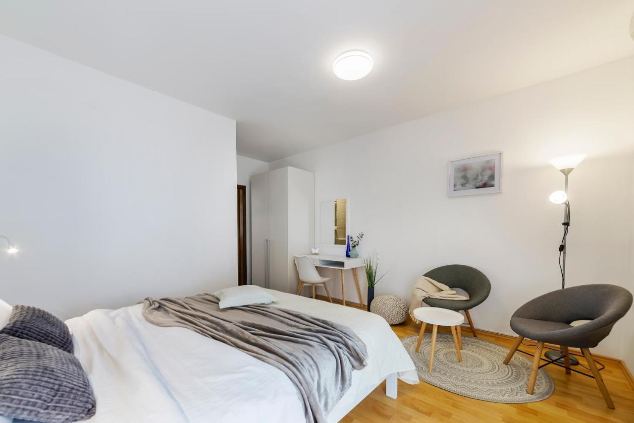 Apartments Antonio 梅杜林 外观 照片