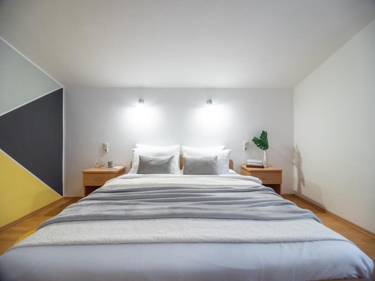 Apartments Antonio 梅杜林 外观 照片