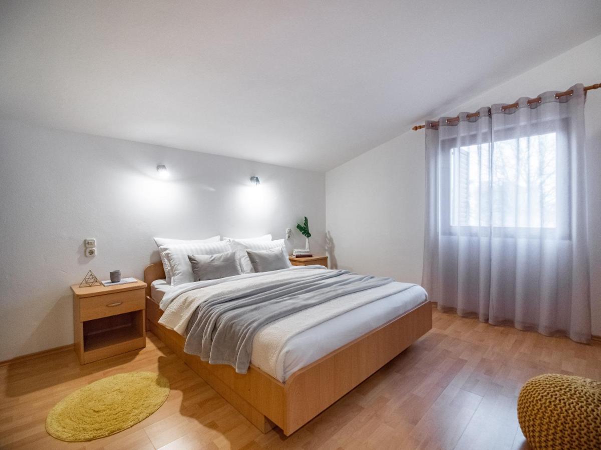 Apartments Antonio 梅杜林 外观 照片